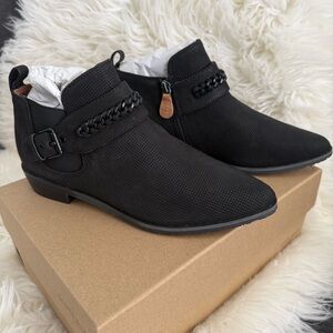 Gentle Souls Neptune Chain Bootie 2 Black Leather 6.5 New